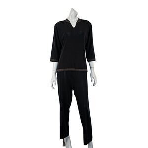 Exclusively MISOOK Women's 2 PC top and Pant set in Black size Large